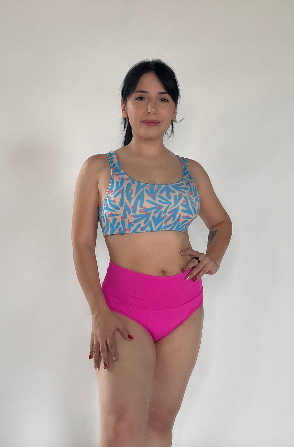 TOP BÁSICO NO.1 - EDICIÓN CORALINA