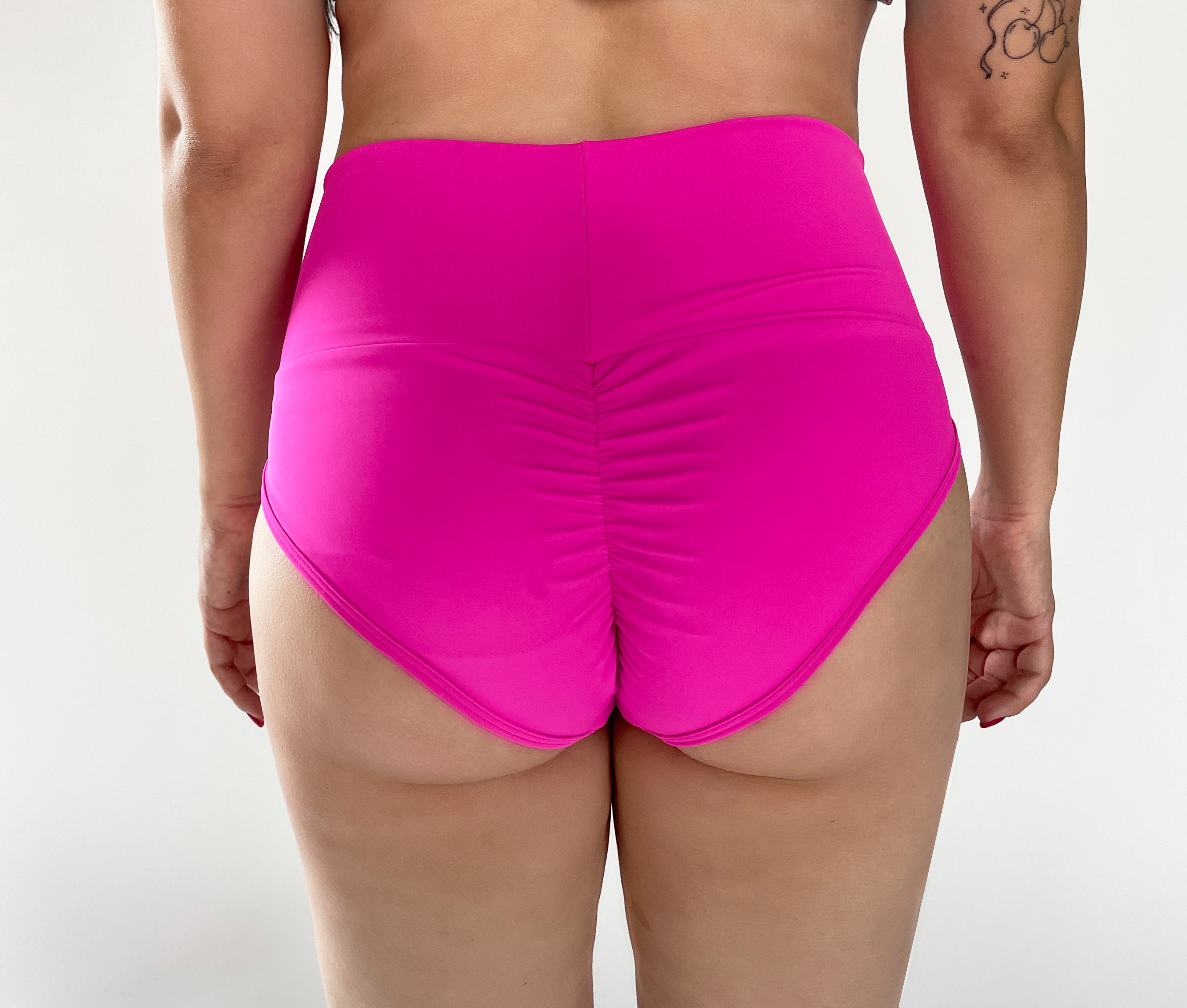 BOTTOM BÁSICO CORTE MEDIO - FUCSIA