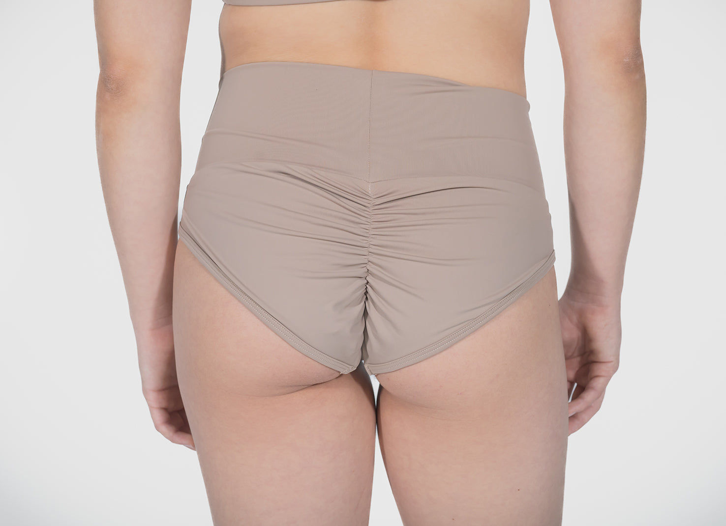 BOTTOM BÁSICO - CARAMEL